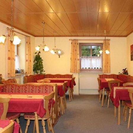 Gaeste-Haus Roesch Wiesent Εξωτερικό φωτογραφία